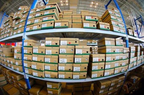 商訊 快來(lái)寧波服裝節(jié)掃貨吧 名牌 一手貨 外單 一折起